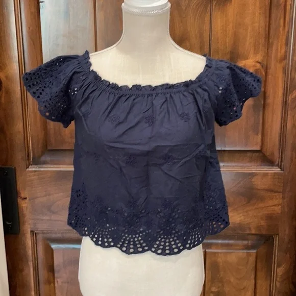 Hollister top XS. - Picture 5 of 5